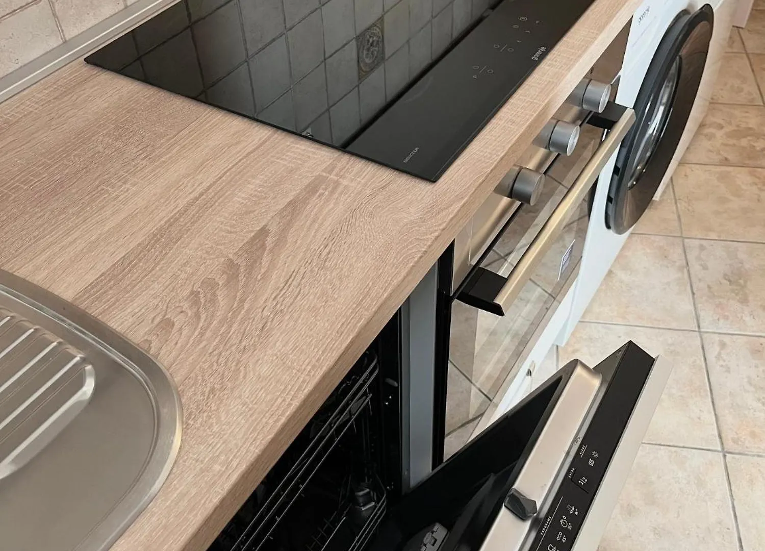 Studio Centar Cres 0*,